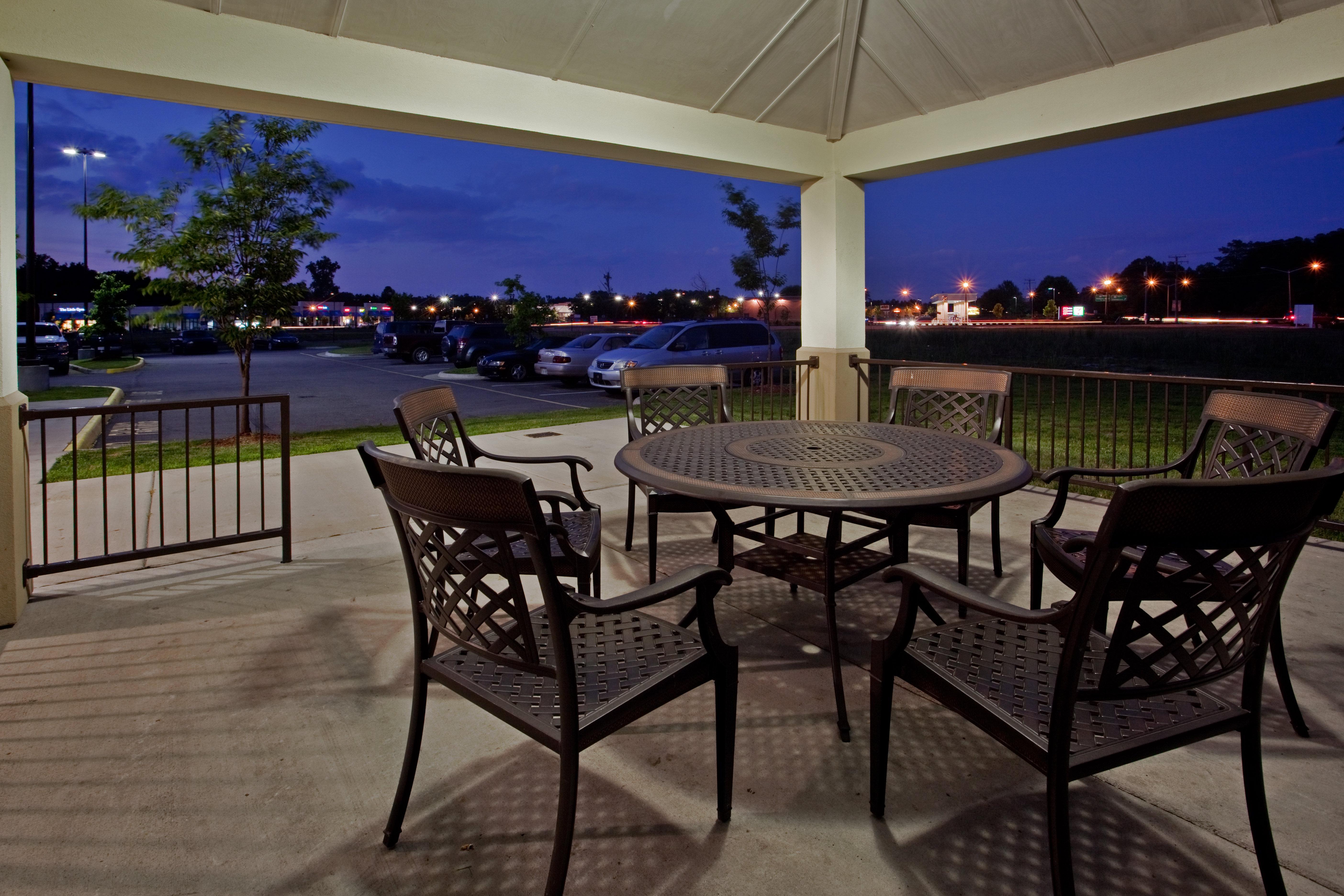 Candlewood Suites Chesapeake-Suffolk, An Ihg Hotel Exterior photo